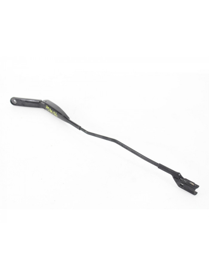 Brazo limpia delantero derecho FIAT BRAVO 1.9 Active Multijet 2010