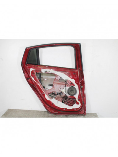 Puerta trasera izquierda FIAT BRAVO 1.9 Active Multijet 2010