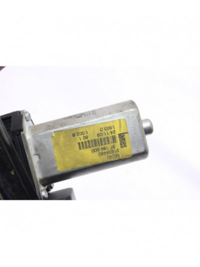 Elevalunas delantero derecho FIAT BRAVO 1.9 Active Multijet 2010