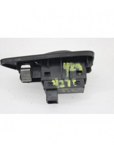 Mando elevalunas trasero derecho FIAT BRAVO 1.9 Active Multijet 2010