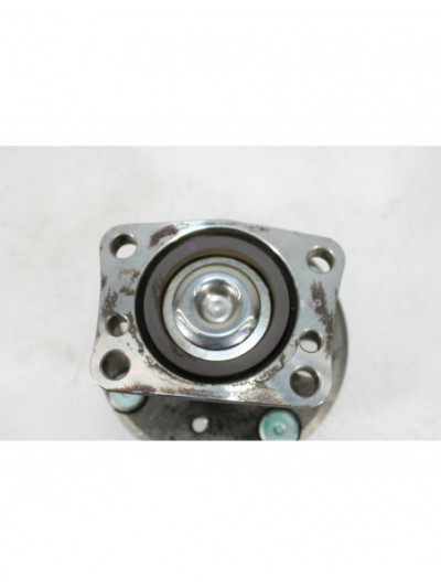 Recambio de buje para ford fiesta vi (cb1, ccn) 1.5 tdci referencia OEM IAM