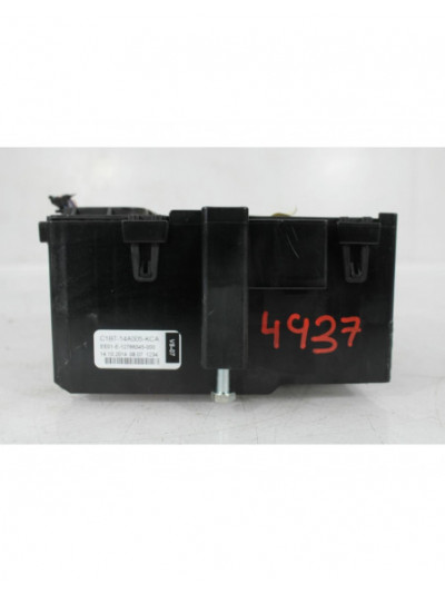 Caja reles / fusibles FORD FIESTA VI 1.5 TDCi 2014