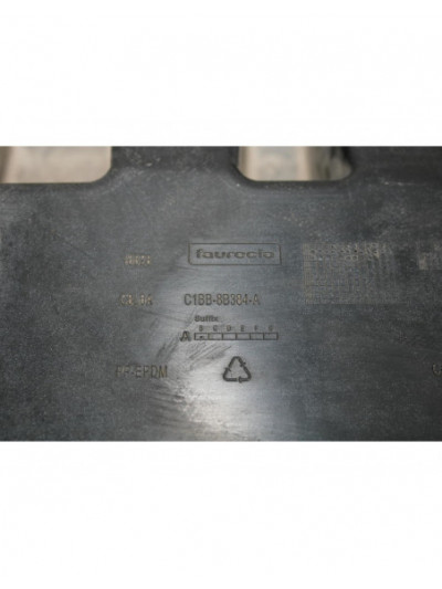 Cubierta plastico inferior paragolpe delantero FORD FIESTA VI 1.5 TDCi 2014