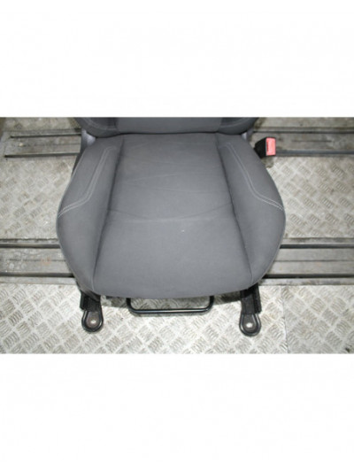 Asiento delantero derecho FORD FIESTA VI 1.5 TDCi 2014