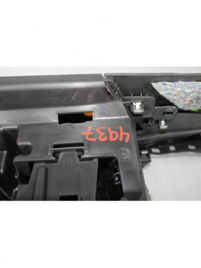 Recambio de consola central para ford fiesta vi (cb1, ccn) 1.5 tdci referencia OEM IAM 052610079260102