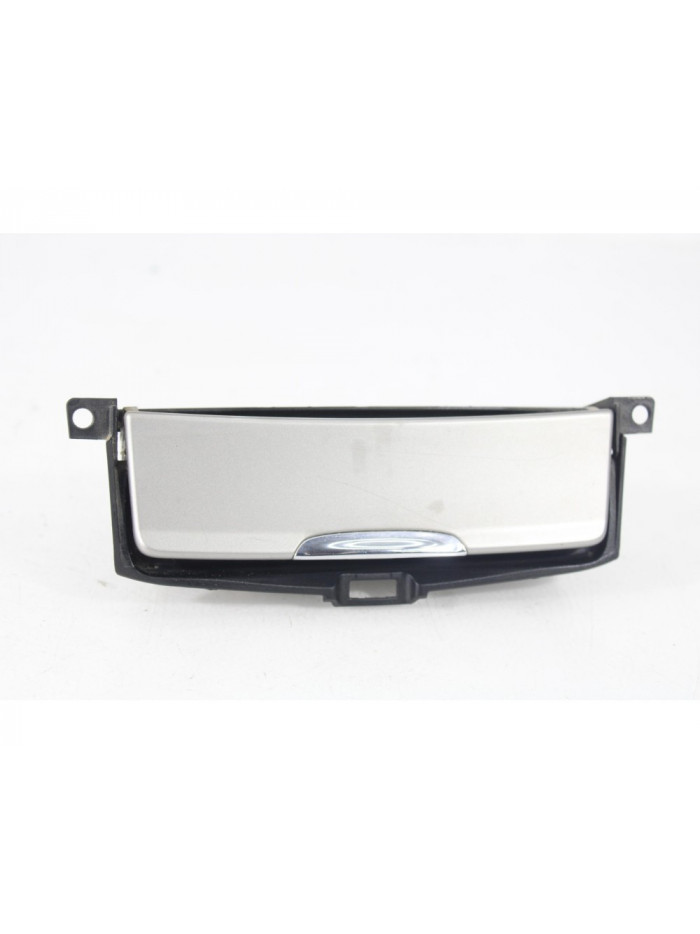 Cenicero FORD MONDEO SPORTBREAK Ambiente 2010