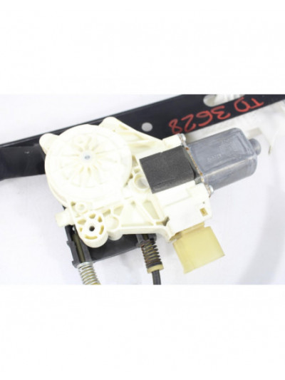 Elevalunas trasero derecho FORD MONDEO SPORTBREAK Ambiente 2010