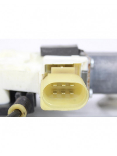 Elevalunas trasero derecho FORD MONDEO SPORTBREAK Ambiente 2010