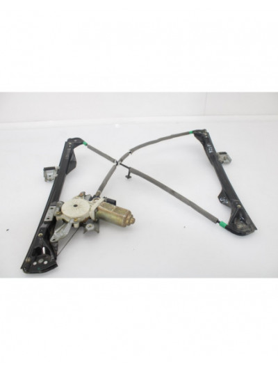 Elevalunas delantero derecho FORD FOCUS BERLINA Ambiente 2002
