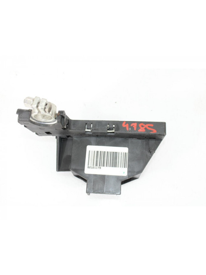 Borne positivo bateria AUDI Q5 2.0 TDI quattro 2010