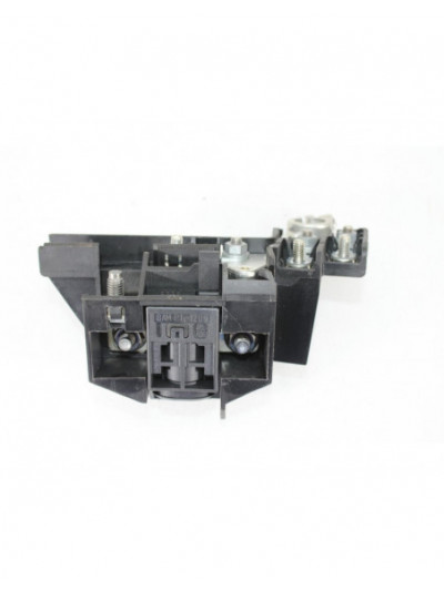 Borne positivo bateria AUDI Q5 2.0 TDI quattro 2010