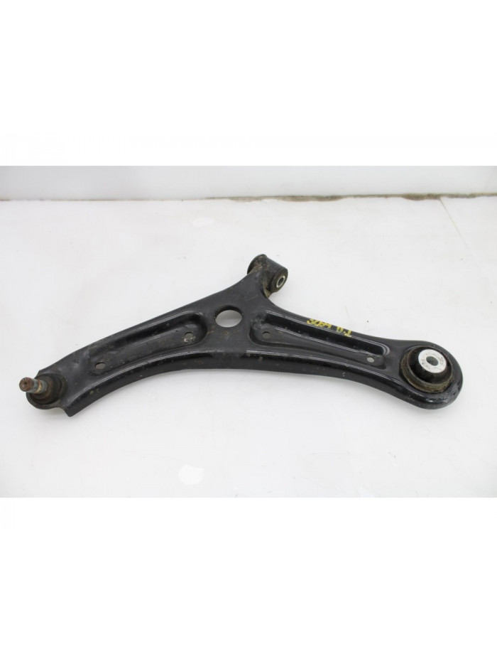 Recambio de brazo suspension inferior delantero izquierdo para ford ecosport titanium referencia OEM IAM CN153051A