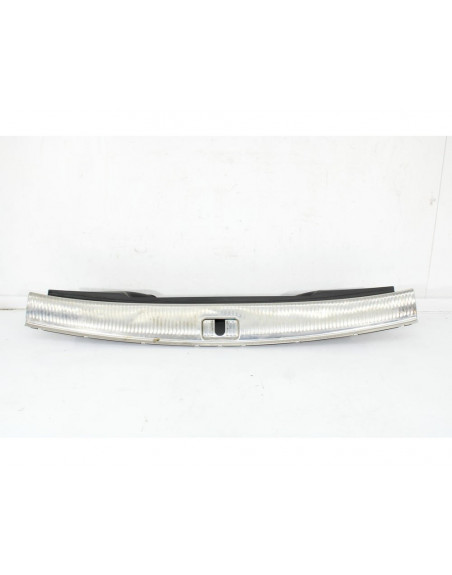 Recambio de moldura resbalon maletero para audi q5 (8rb) 2.0 tdi quattro referencia OEM IAM 8R0864513C