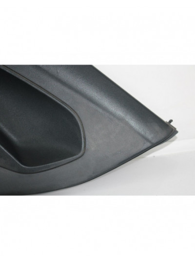 Guarnecido puerta trasera derecha FORD FIESTA Ambiente 2008