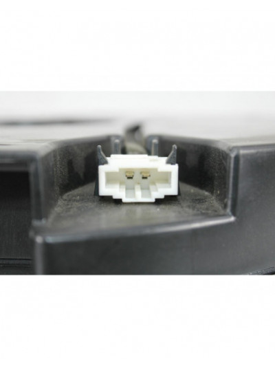Altavoz subwoofer AUDI Q5 2.0 TDI quattro 2010