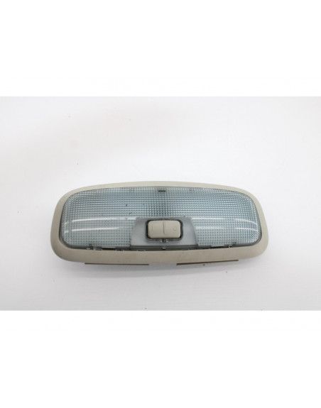 Recambio de luz techo para ford fiesta (cb1) ambiente referencia OEM IAM 8A6A13776EA