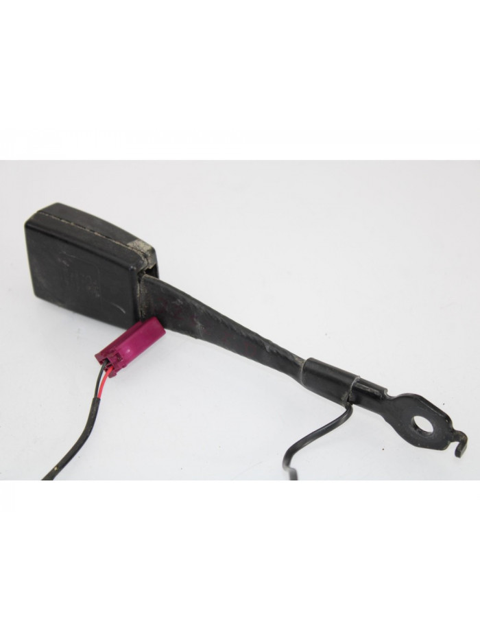 Recambio de anclaje para ford fiesta (cb1) ambiente referencia OEM IAM 8V51B61208DB