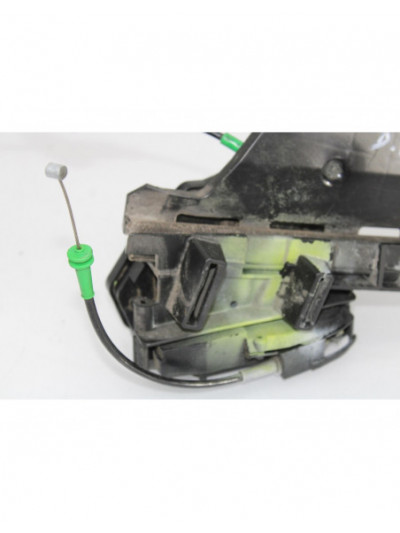 Cerradura puerta trasera derecha FORD FIESTA Ambiente 2008