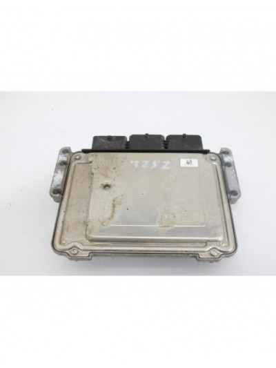 Centralita motor uce FORD FIESTA Ambiente 2008