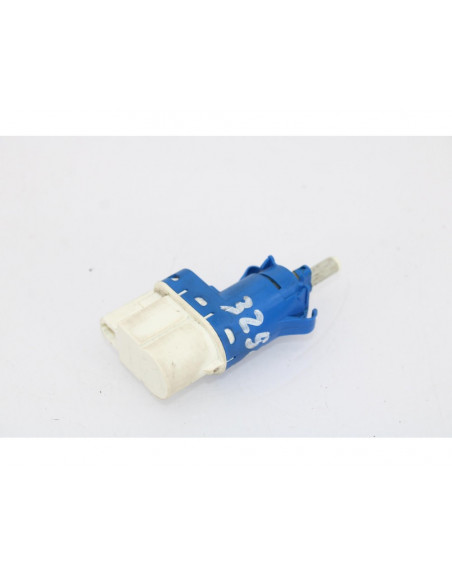 Recambio de interruptor para ford fiesta (cb1) ambiente referencia OEM IAM AA6T9C872AA