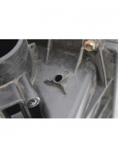 Recambio de carcasa filtro aire admisión para ford transit courier combi trend referencia OEM IAM ET769A600