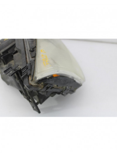 Faro derecho FORD MONDEO BERLINA Ambiente 2005