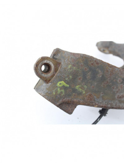 Recambio de mangueta delantera derecha para ford grand c-max trend referencia OEM IAM AV613K170