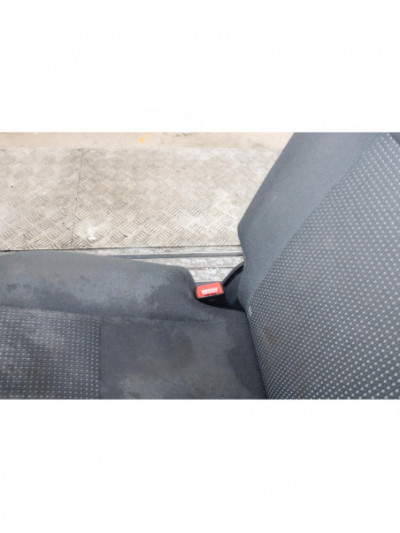Recambio de asientos trasero izquierdo para ford grand c-max trend referencia OEM IAM AM51U60044FE