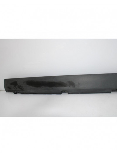 Recambio de faldon lateral izquierdo para ford kuga (cbv) titanium referencia OEM IAM 8V41S10155A
