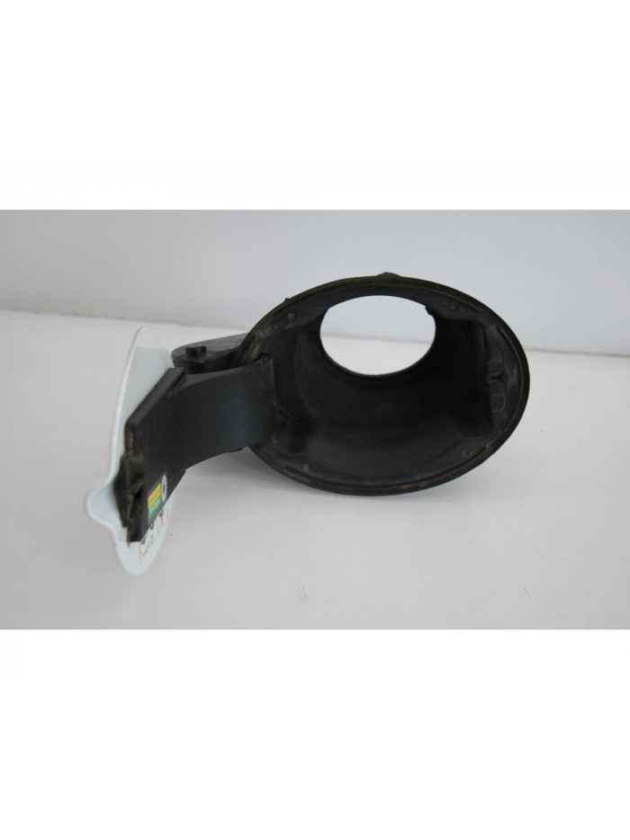 Tapa exterior combustible FORD KUGA Titanium 2012