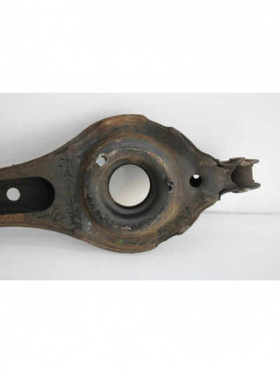 Recambio de brazo suspension inferior trasero izquierdo para ford kuga (cbv) titanium referencia OEM IAM