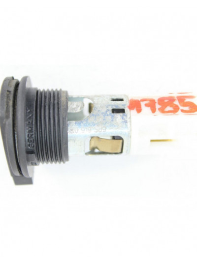 Recambio de enchufe 12v para audi q5 (8rb) 2.0 tdi quattro referencia OEM IAM 8K0919309