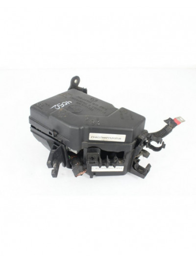 Recambio de caja reles / fusibles para alfa romeo giulietta (191) sprint referencia OEM IAM 50514168