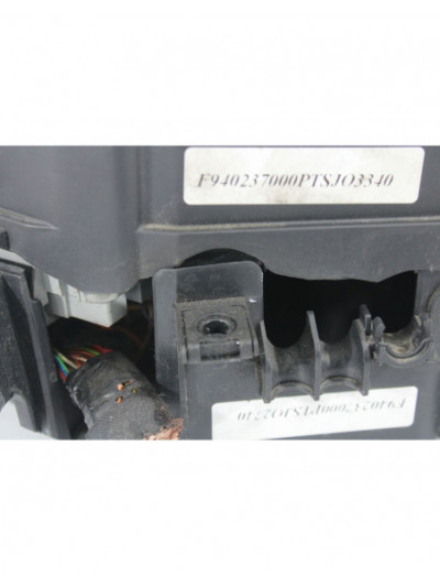 Recambio de caja reles / fusibles para alfa romeo giulietta (191) sprint referencia OEM IAM 50514168