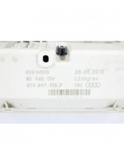 Luz techo AUDI Q5 2.0 TDI quattro 2010
