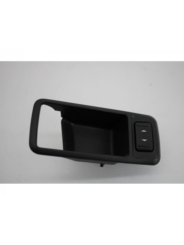 Mando elevalunas trasero izquierdo FORD KUGA Titanium 2012
