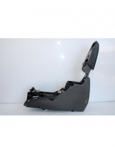 Recambio de apoyabrazos central para ford kuga (cbv) titanium referencia OEM IAM 7M51R045M62AD