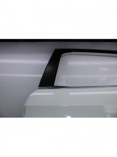 Recambio de puerta trasera izquierda para ford kuga (cbv) titanium referencia OEM IAM