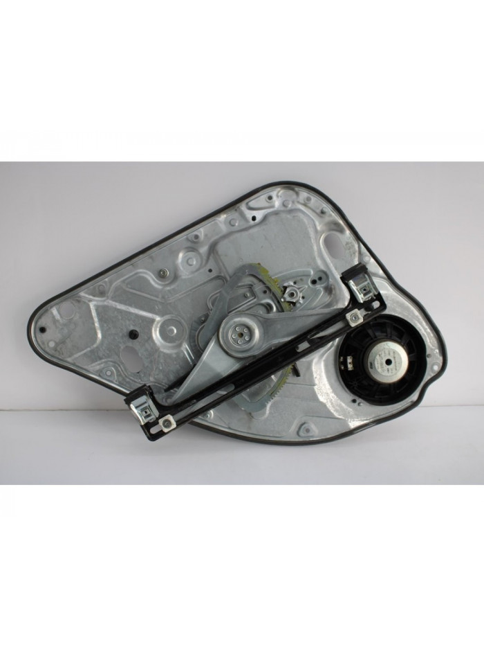 Elevalunas trasero derecho FORD KUGA Titanium 2012