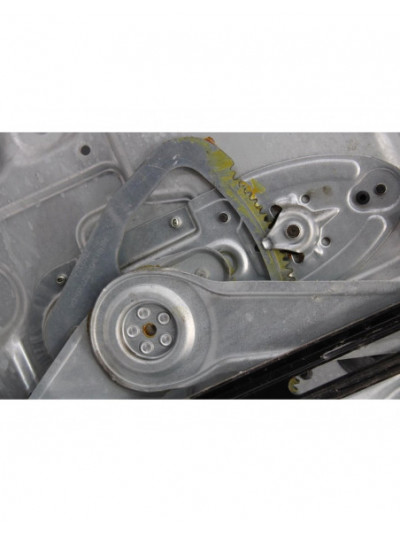 Elevalunas trasero derecho FORD KUGA Titanium 2012
