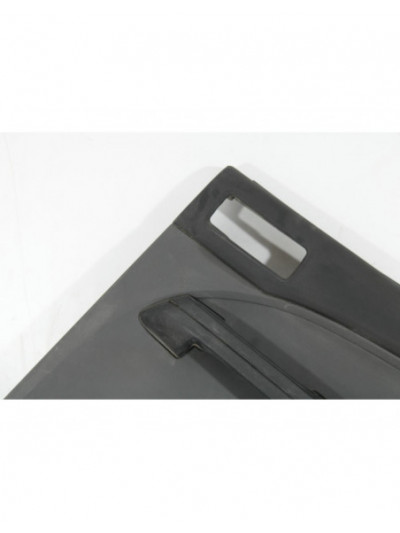 Guarnecido puerta trasera derecha FORD FOCUS C-MAX 2.0 CAT 2003