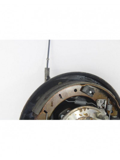 Recambio de buje para ford transit courier combi trend referencia OEM IAM TRAS.IZQ.EY162210L