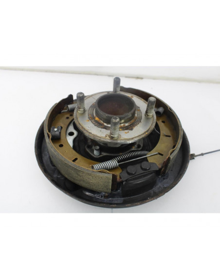 Recambio de buje para ford transit courier combi trend referencia OEM IAM TRAS.DER.