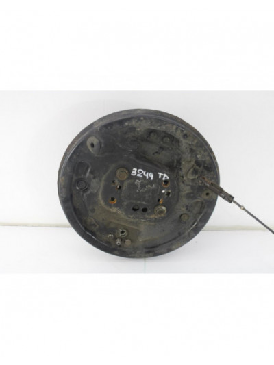 Recambio de buje para ford transit courier combi trend referencia OEM IAM TRAS.DER.