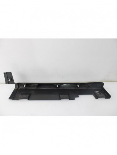 Recambio de faldon lateral para ford transit courier combi trend referencia OEM IAM ET76101A04BE