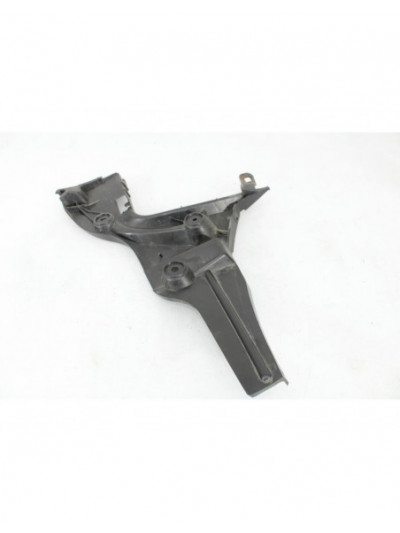 Recambio de soporte izquierdo paragolpe trasero para audi a3 (8v1, 8vk) 1.6 tdi referencia OEM IAM 8V3807377