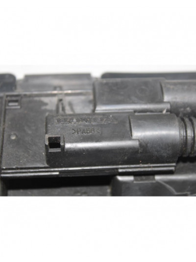 Recambio de caja reles / fusibles para honda cr-v comfort 4x4 referencia OEM IAM T0AA011