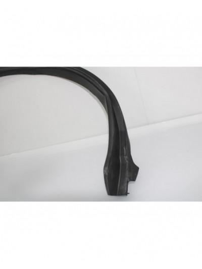 Recambio de aletin trasero derecho para honda cr-v comfort 4x4 referencia OEM IAM 74410T1GE