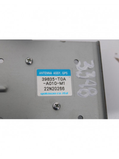 Recambio de amplificador antena para honda cr-v comfort 4x4 referencia OEM IAM 39835T0A