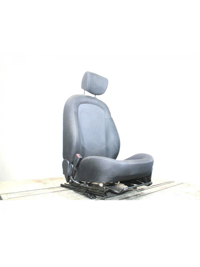 Recambio de asiento delantero izquierdo para hyundai i20 i (pb, pbt) 1.2 referencia OEM IAM